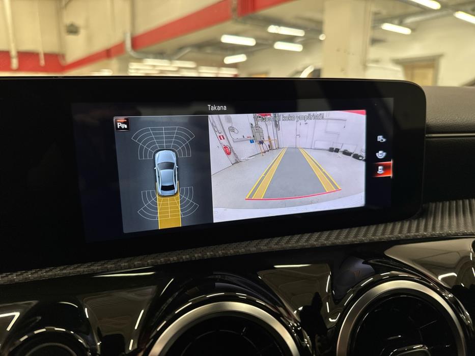 MERCEDES-BENZ A 2021