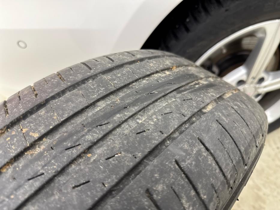 MERCEDES-BENZ A 2021