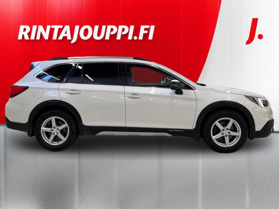 SUBARU Outback 2016