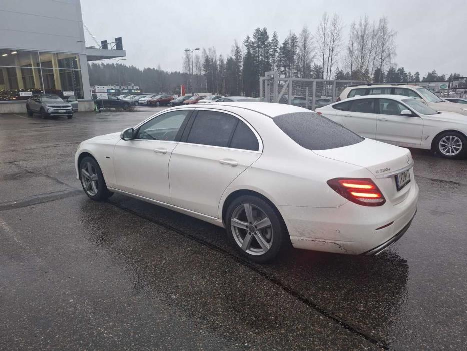MERCEDES-BENZ E 2018