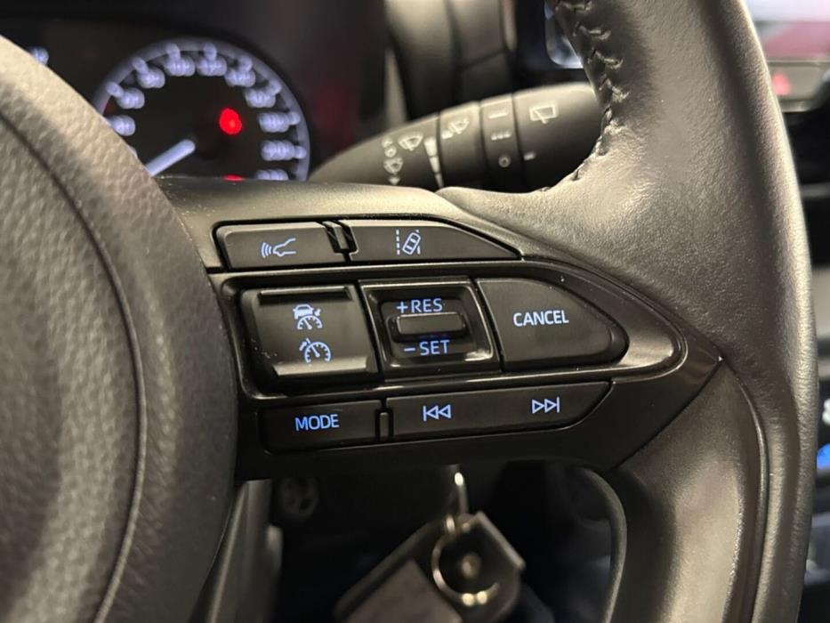TOYOTA Yaris 2020