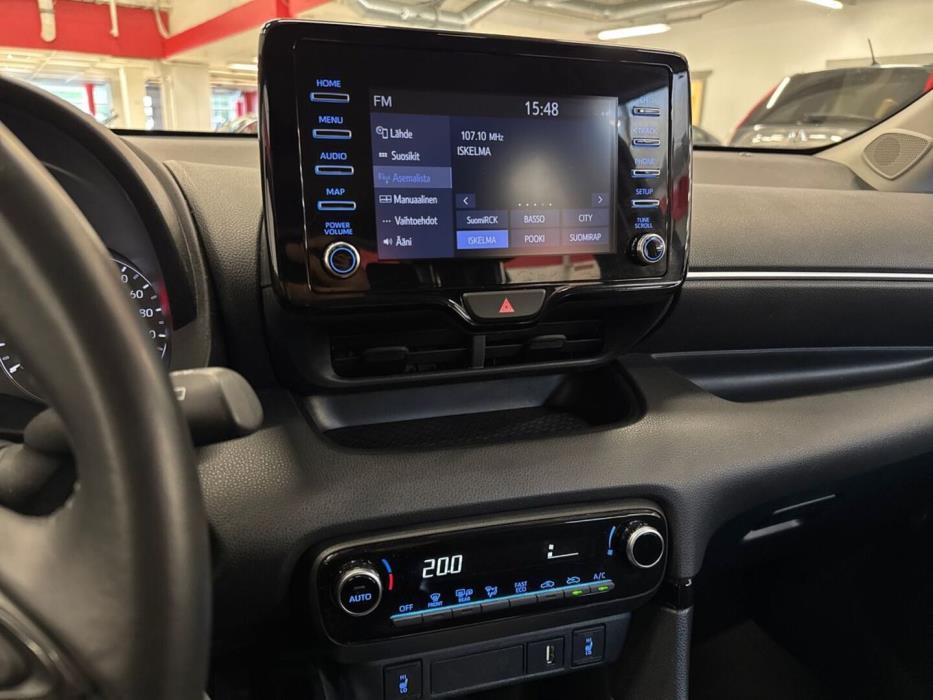 TOYOTA Yaris 2020