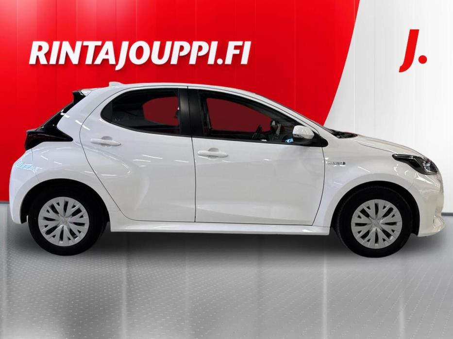 TOYOTA Yaris 2020