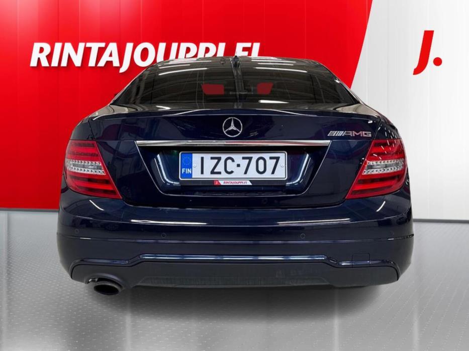 MERCEDES-BENZ C 2012