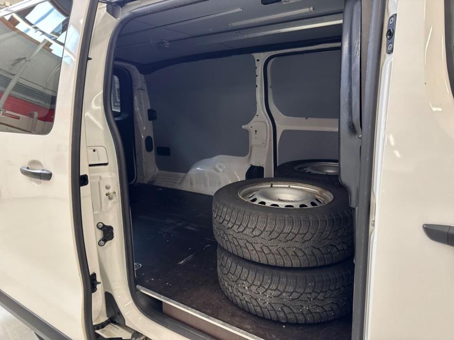TOYOTA Proace 2021