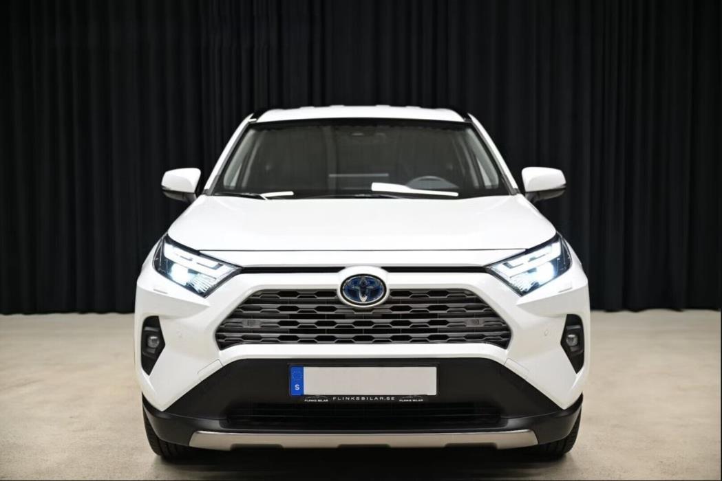 TOYOTA RAV4 2025