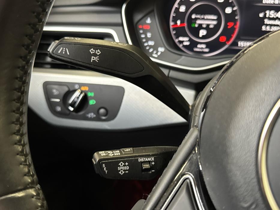 AUDI A4 2016