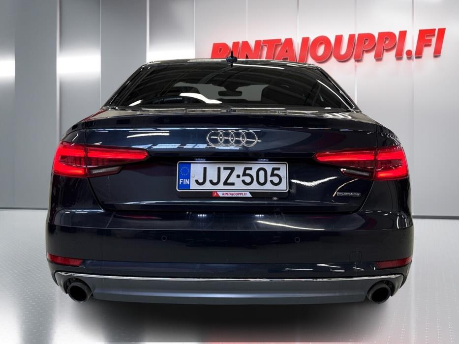 AUDI A4 2016