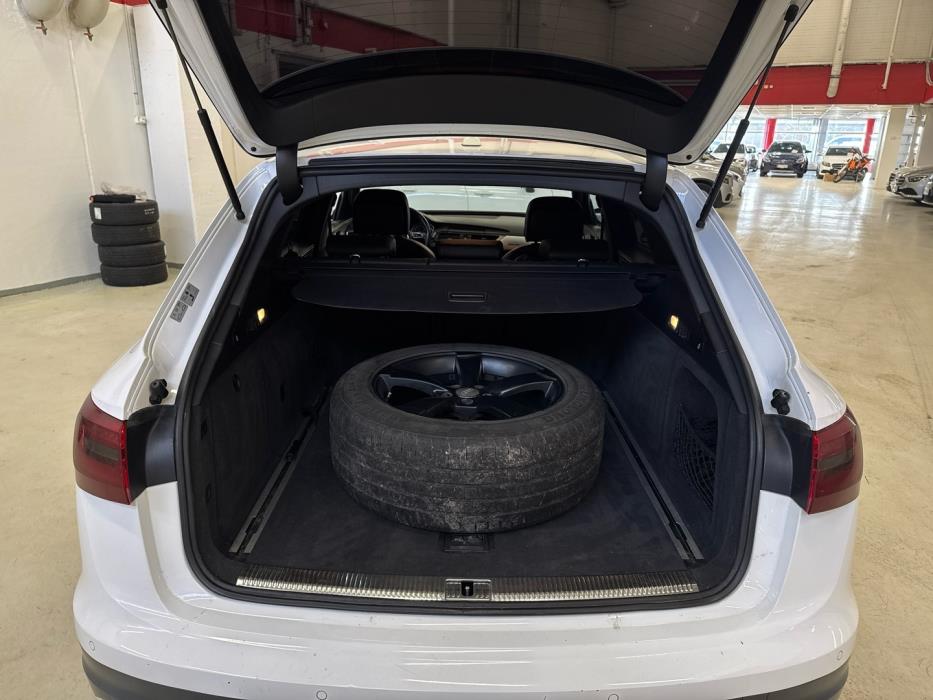 AUDI A6 allroad quattro 2014