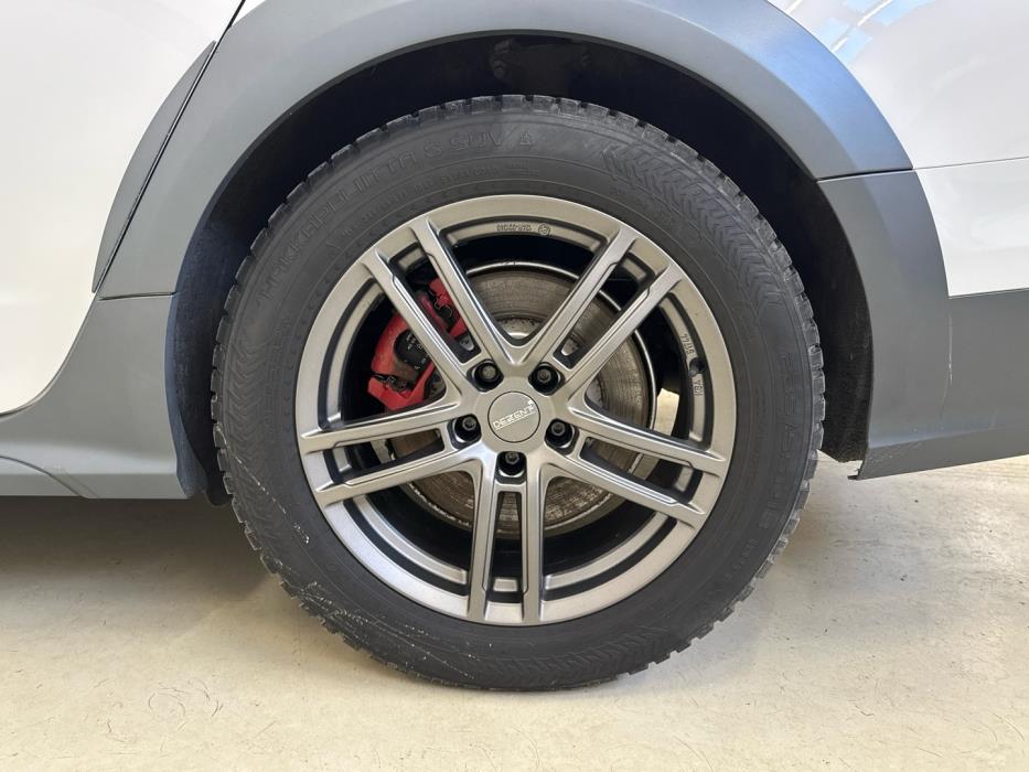 AUDI A6 allroad quattro 2014