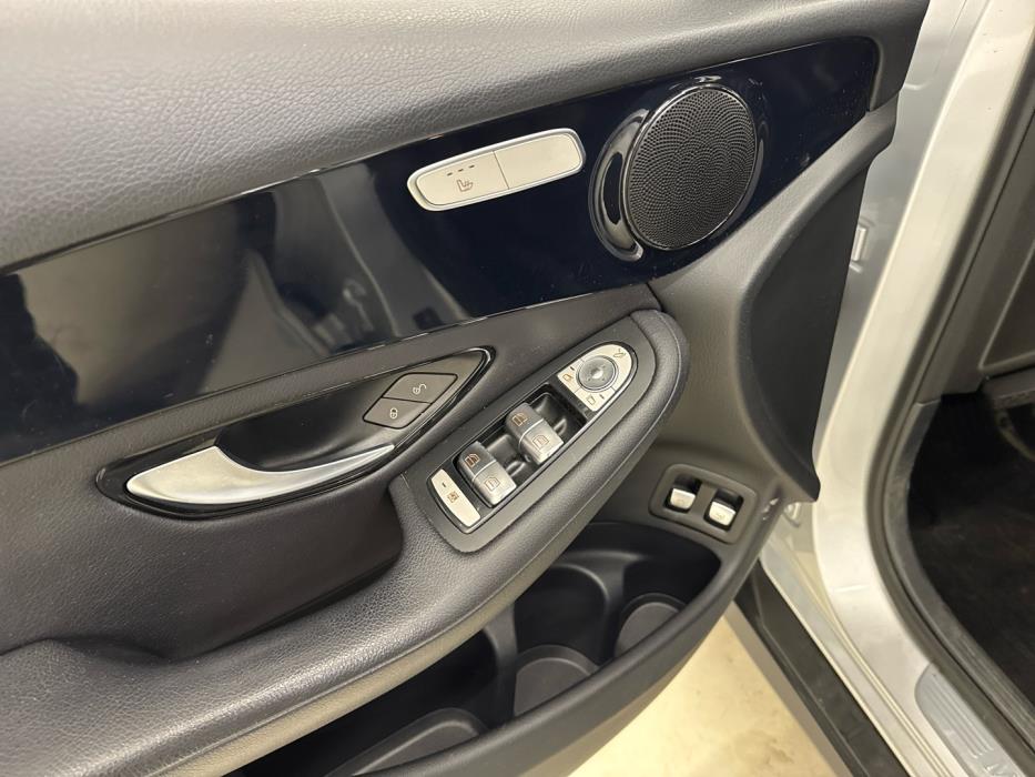 MERCEDES-BENZ GLC 2018