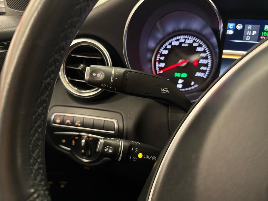 MERCEDES-BENZ GLC 2018