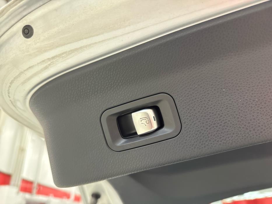 MERCEDES-BENZ GLC 2018