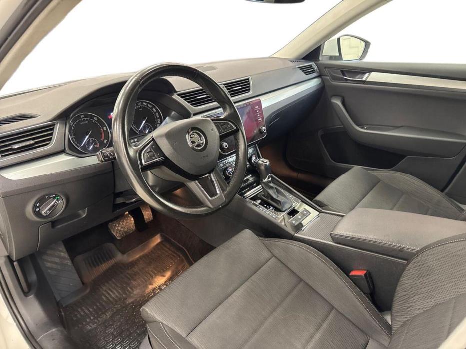 SKODA Superb 2018