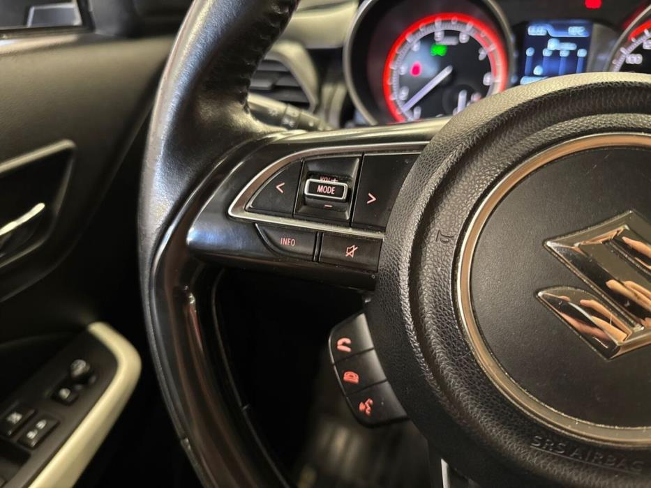 SUZUKI Swift 2019