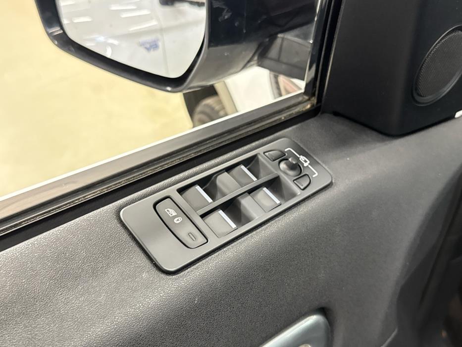 LAND ROVER Discovery 2015