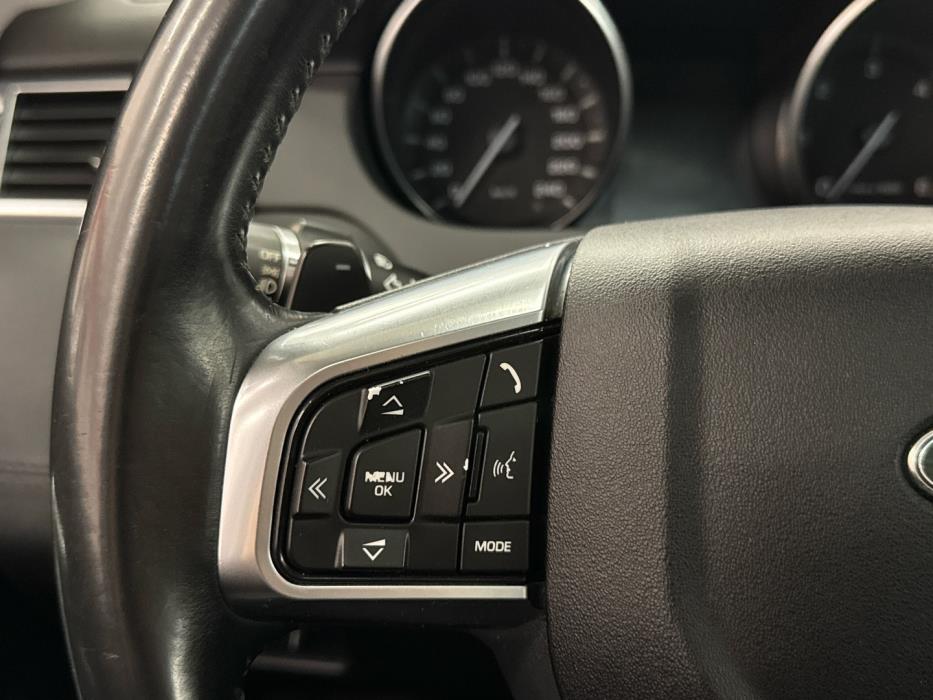 LAND ROVER Discovery 2015