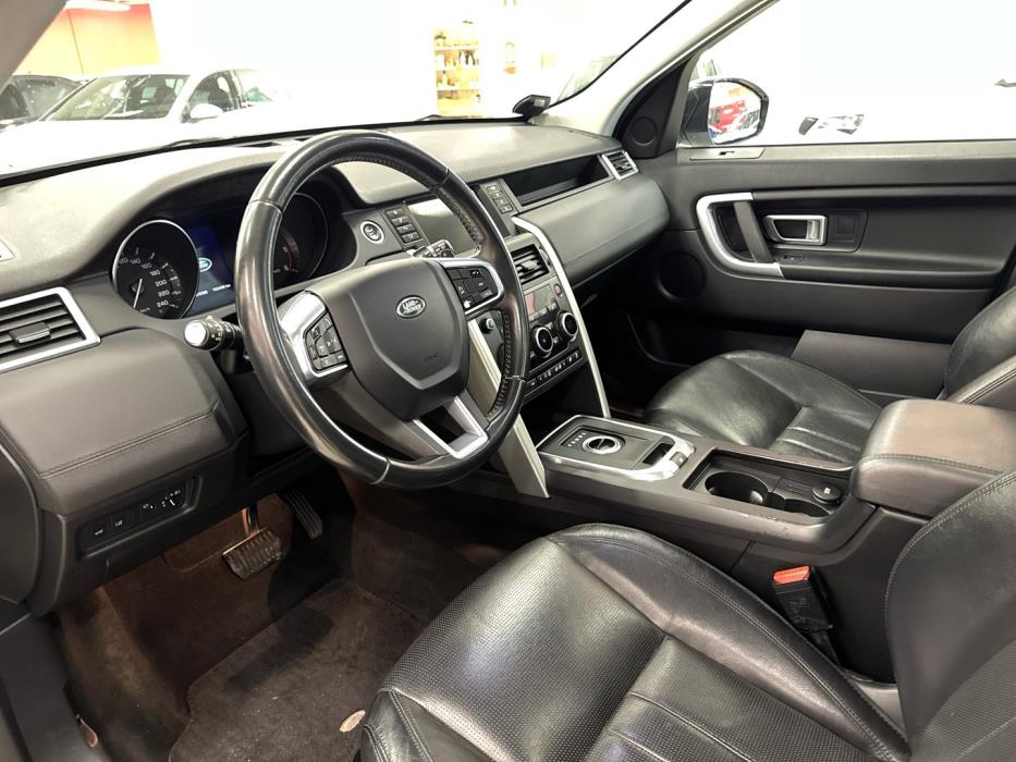 LAND ROVER Discovery 2015