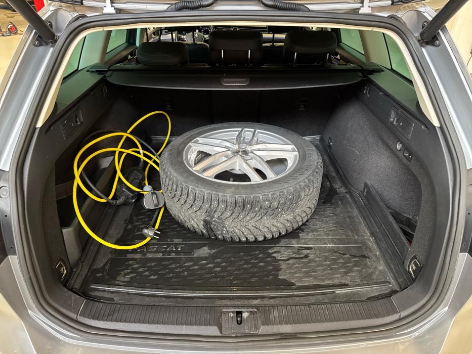 VOLKSWAGEN Passat 2017
