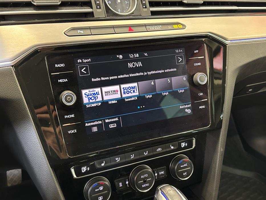 VOLKSWAGEN Passat 2017
