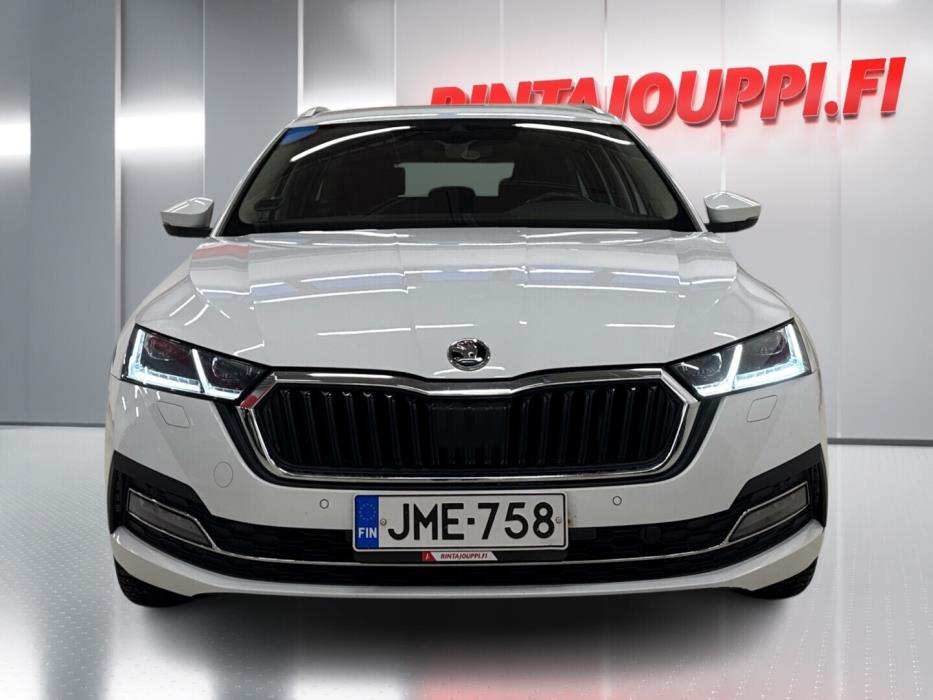SKODA Octavia 2021