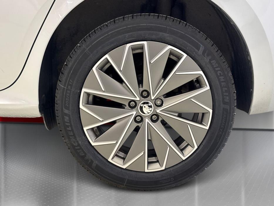 SKODA Kamiq 2021