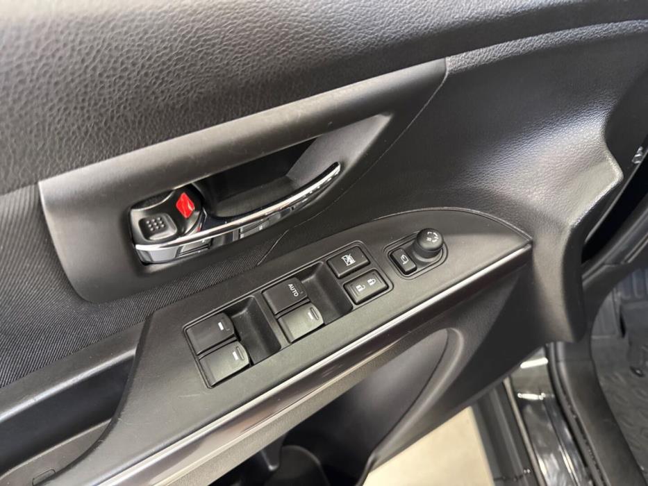 SUZUKI S-Cross 2024