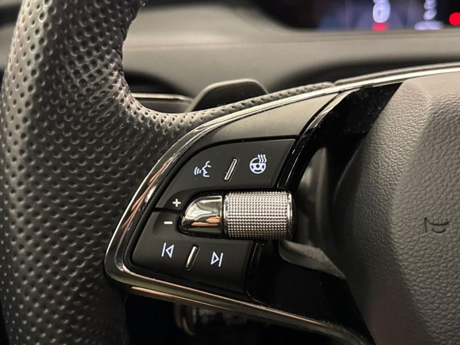 SKODA Enyaq 2023