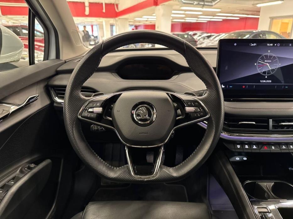 SKODA Enyaq 2023