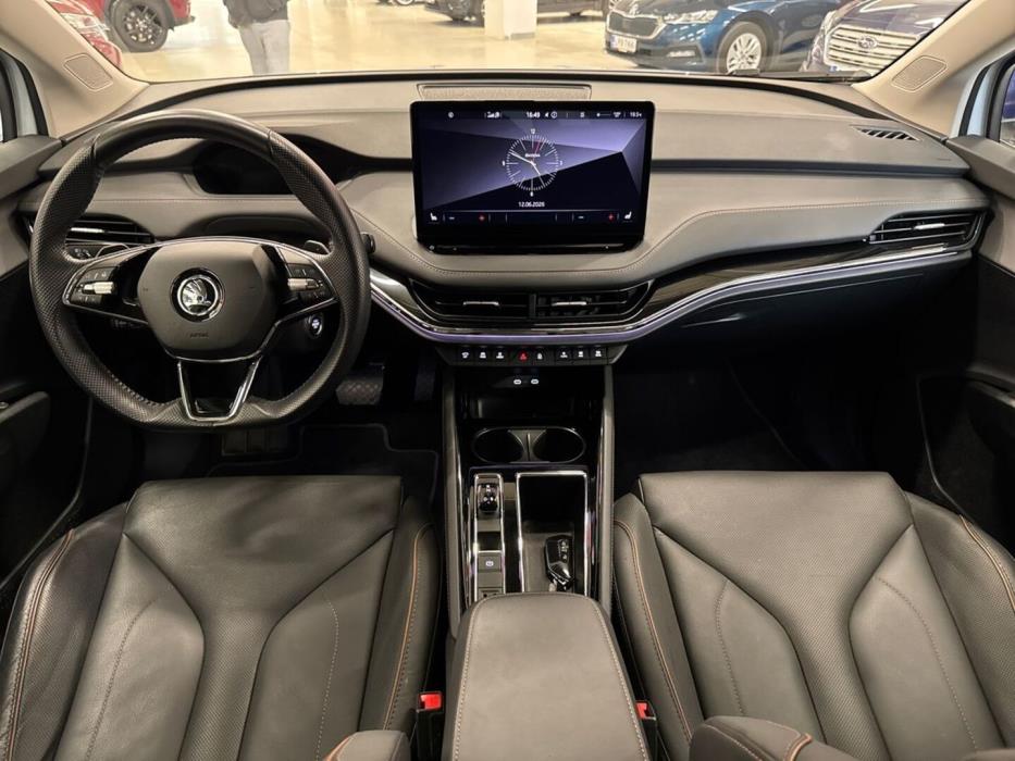 SKODA Enyaq 2023