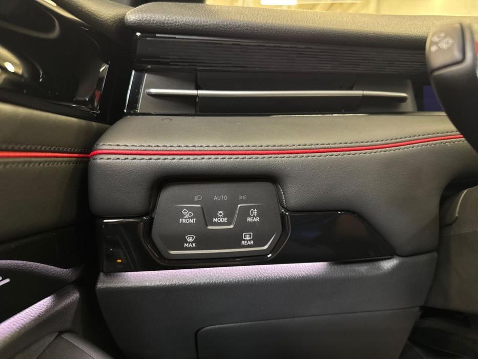 VOLKSWAGEN ID.7 2025