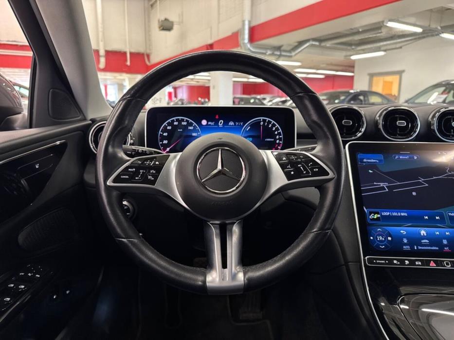MERCEDES-BENZ C 2022