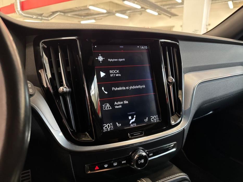 VOLVO V60 2020