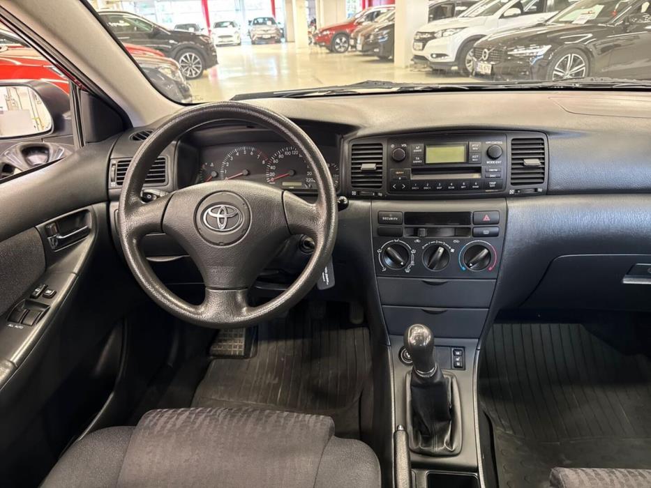 TOYOTA Corolla 2003