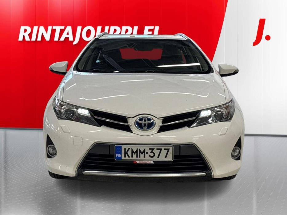 TOYOTA Auris 2014