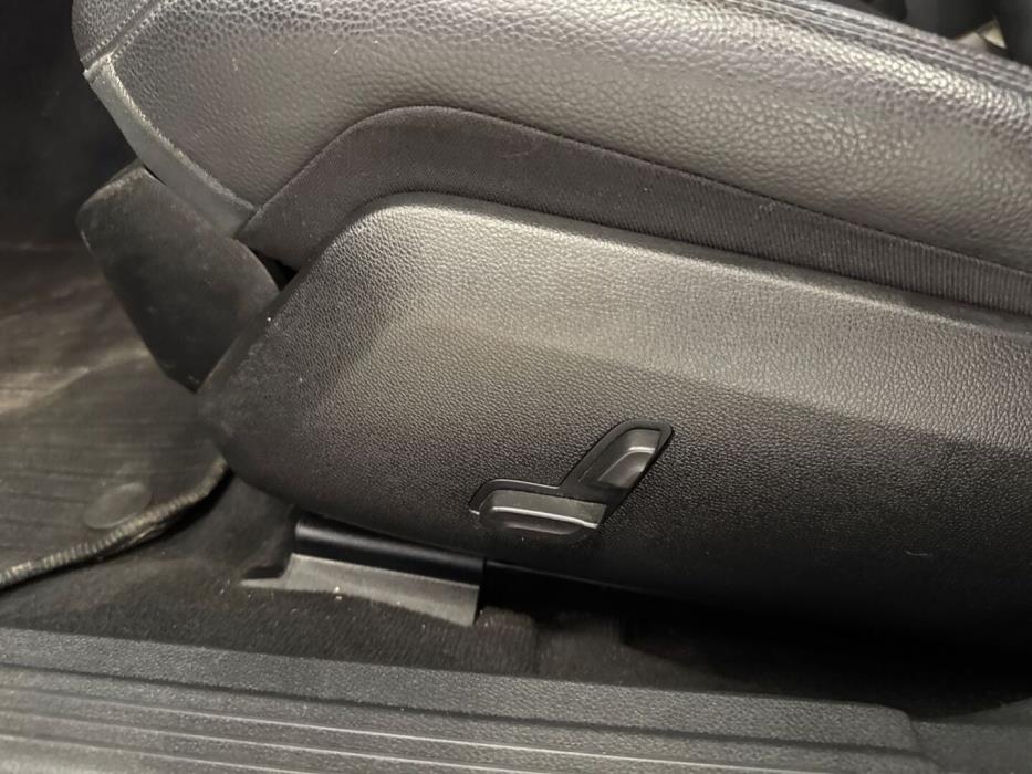 MERCEDES-BENZ E 2012