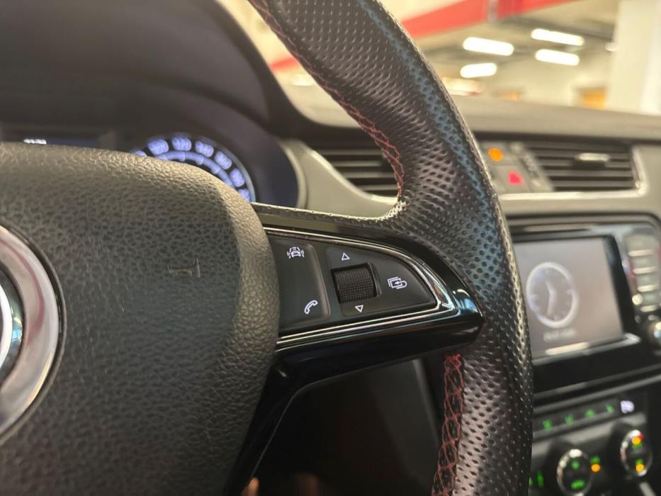 SKODA Octavia 2016