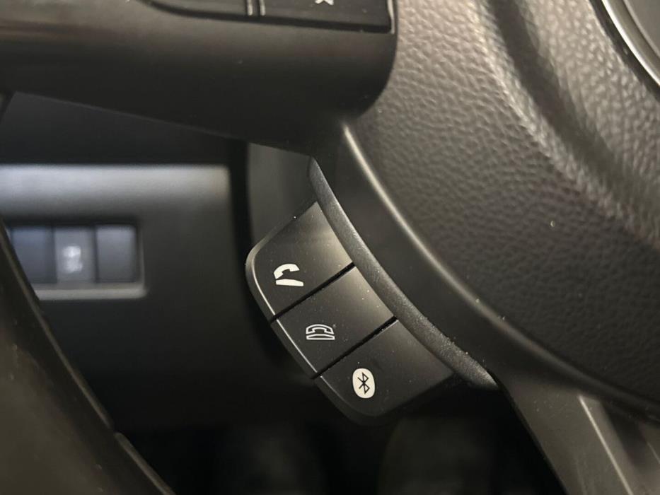 SUZUKI Swift 2017