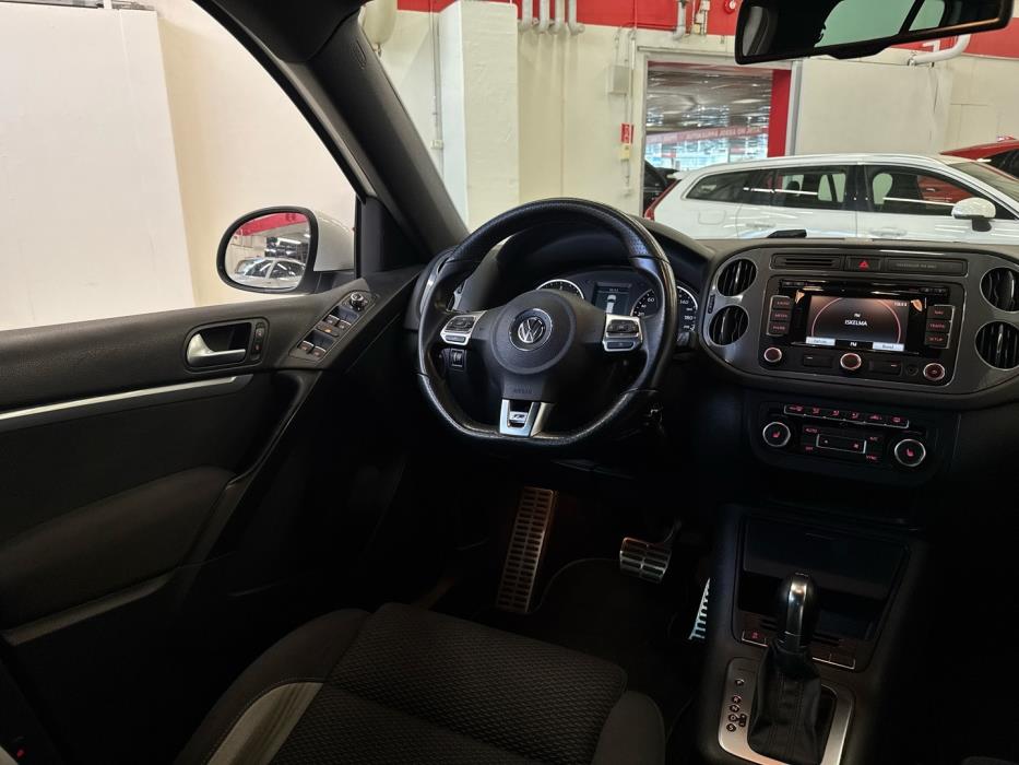 VOLKSWAGEN Tiguan 2014