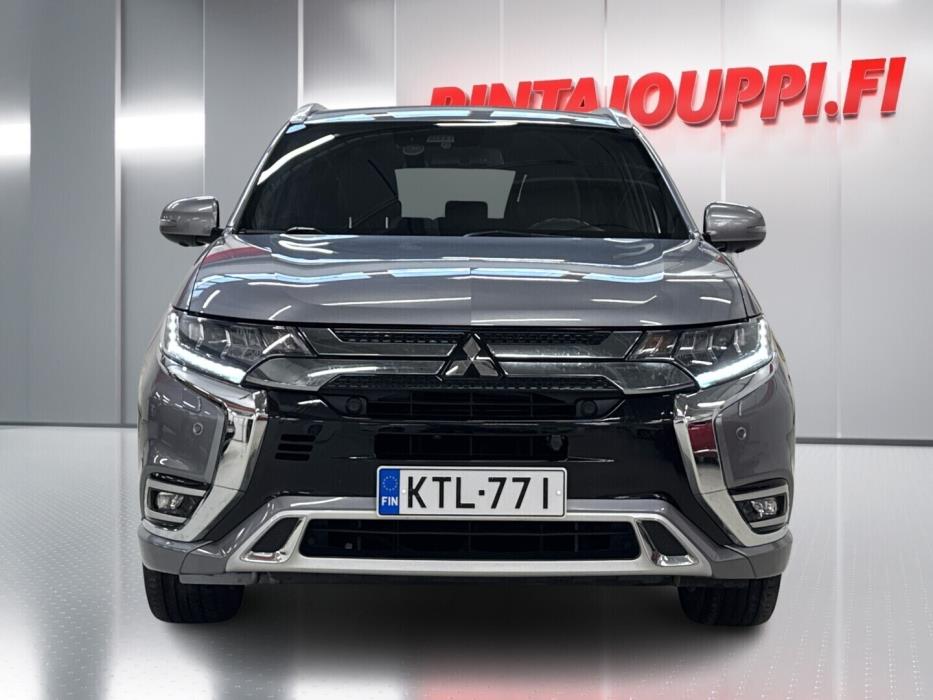 MITSUBISHI Outlander PHEV 2018