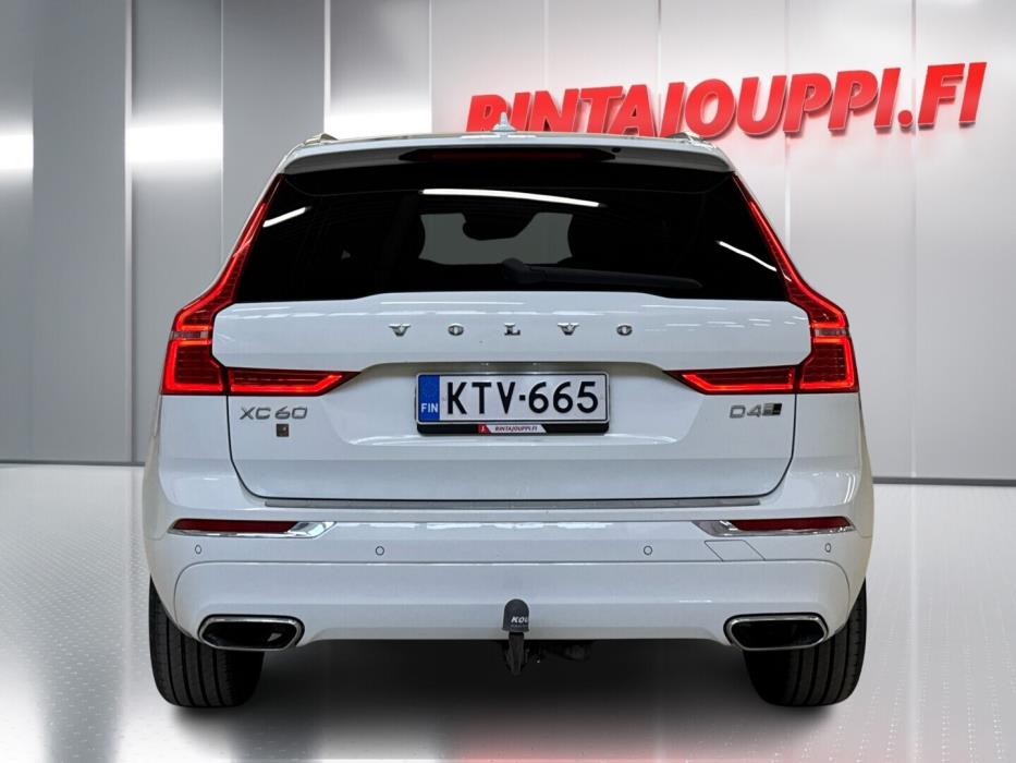 VOLVO XC60 2018
