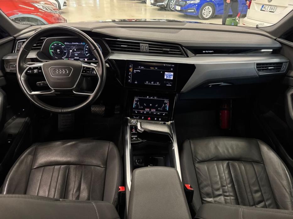 AUDI e-tron 2020