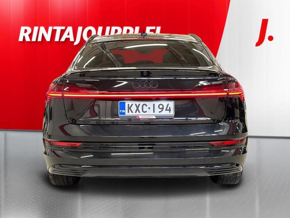 AUDI e-tron 2020