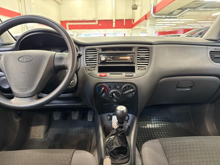 KIA Rio 2006