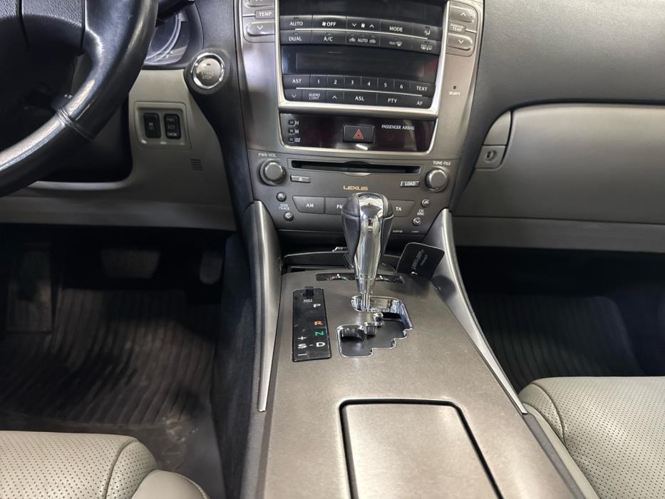 LEXUS IS 2008