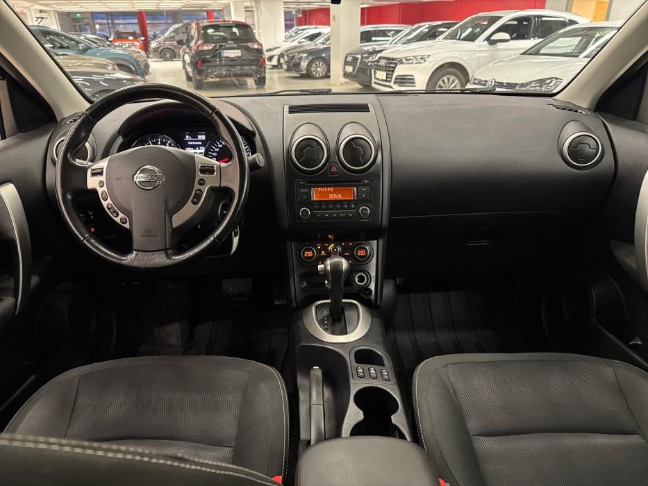 NISSAN Qashqai 2013
