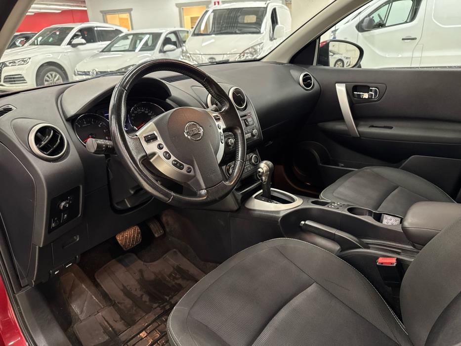 NISSAN Qashqai 2013