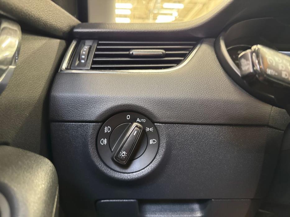 SKODA Octavia 2014