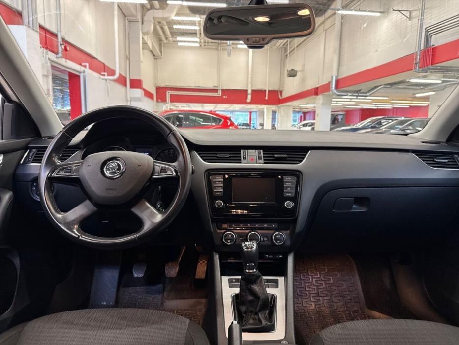 SKODA Octavia 2014