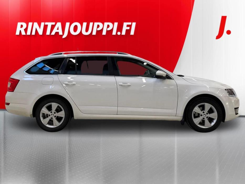 SKODA Octavia 2014